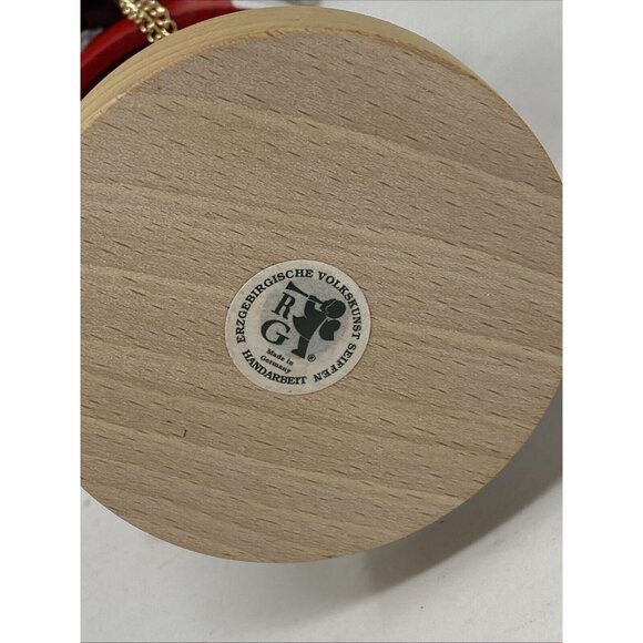 Richard Glasser Seiffen German Wooden Nutcracker Clock Maker Erzgebirgische 7.5” - Picture 7 of 9